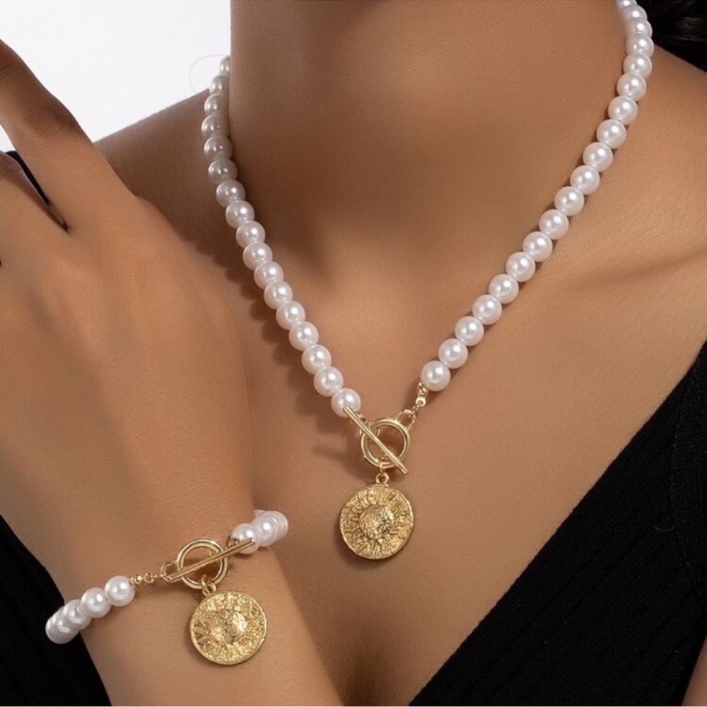 Gold Coin Pearl Bracelet and Necklace